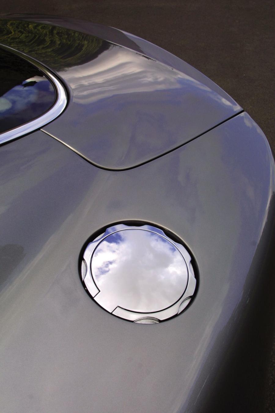 Детали экстерьера Aston Martin V12 Vanquish 2001 года  (UK) (фото 19 из 44)